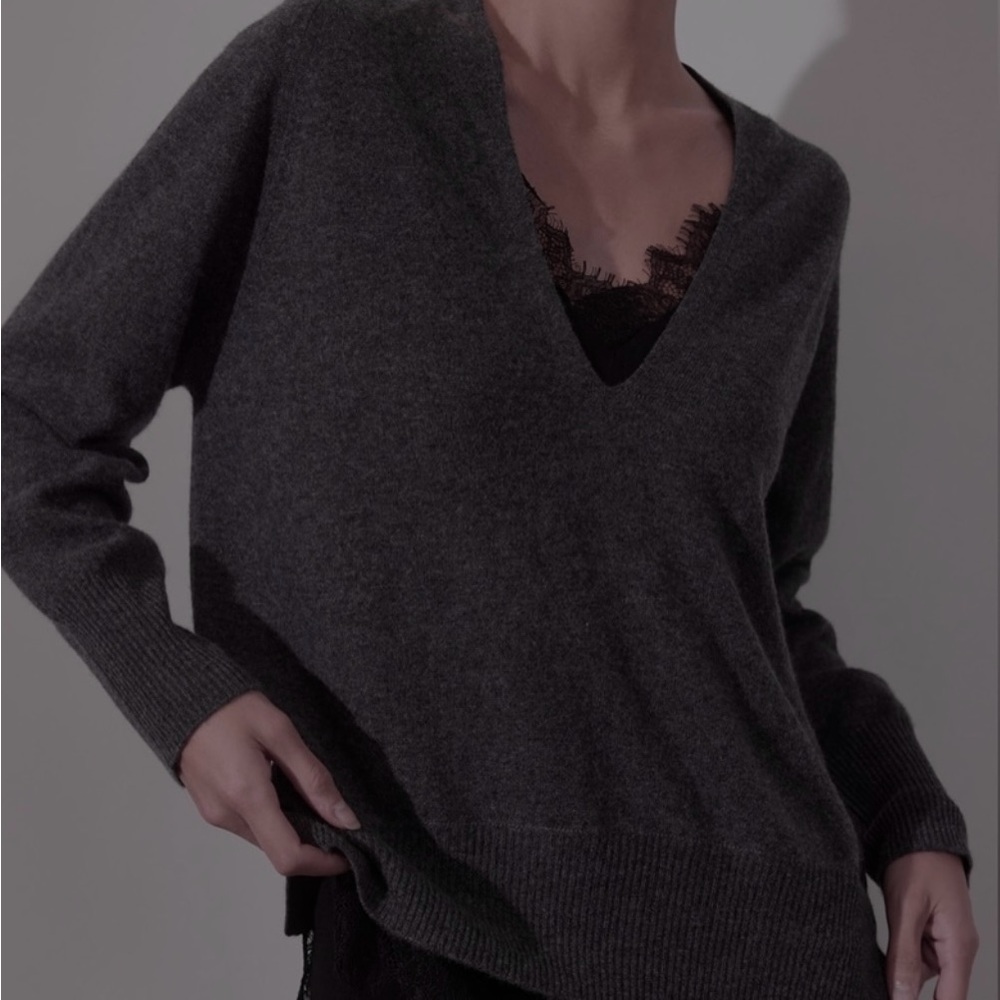Brochu Walker Charcoal V-Neck Sweater Wool Cashmere Sz M EUC